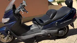 Suzuki Burgman AN 400 (2001 - 02)  (6)