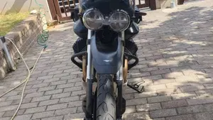 Moto Guzzi V85 TT Travel (2021 - 23)  (10)