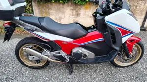 Honda Integra 750 DCT ABS (2014 - 15)  (8)