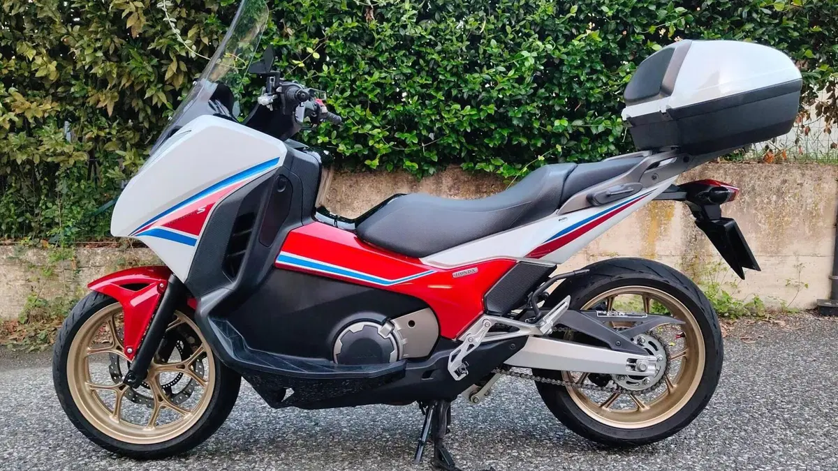 Honda Integra 750 DCT ABS (2014 - 15)  (16)