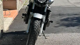 Honda Hornet 900