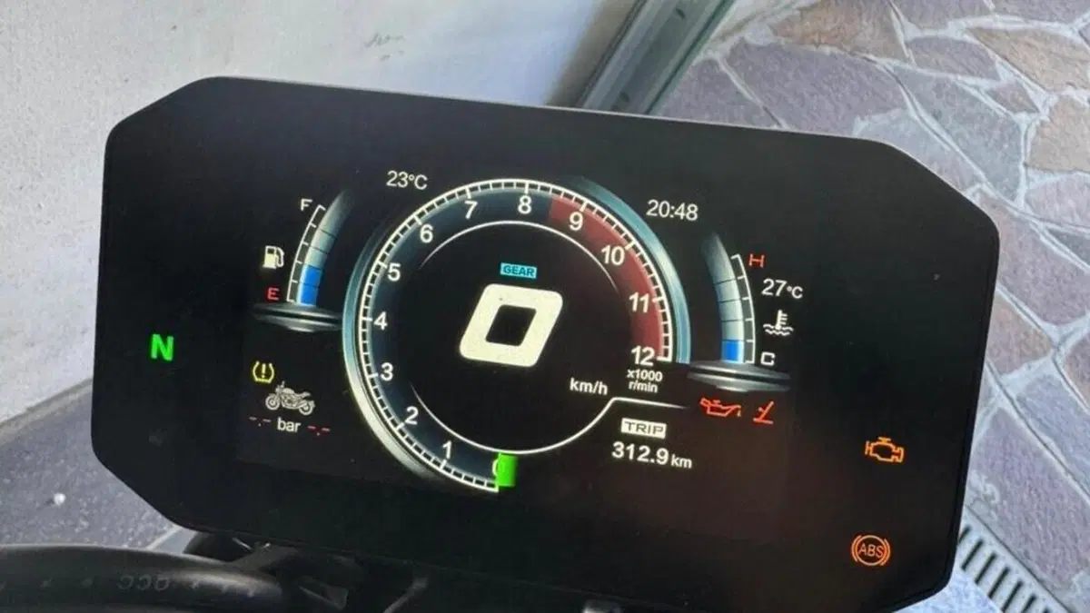 Voge Trofeo 500AC (2022 - 26)  (3)