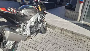 Aprilia Tuono V4 Factory (2019 - 20)  (5)