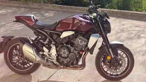 Honda CB 1000 R (2021 - 25)  (6)