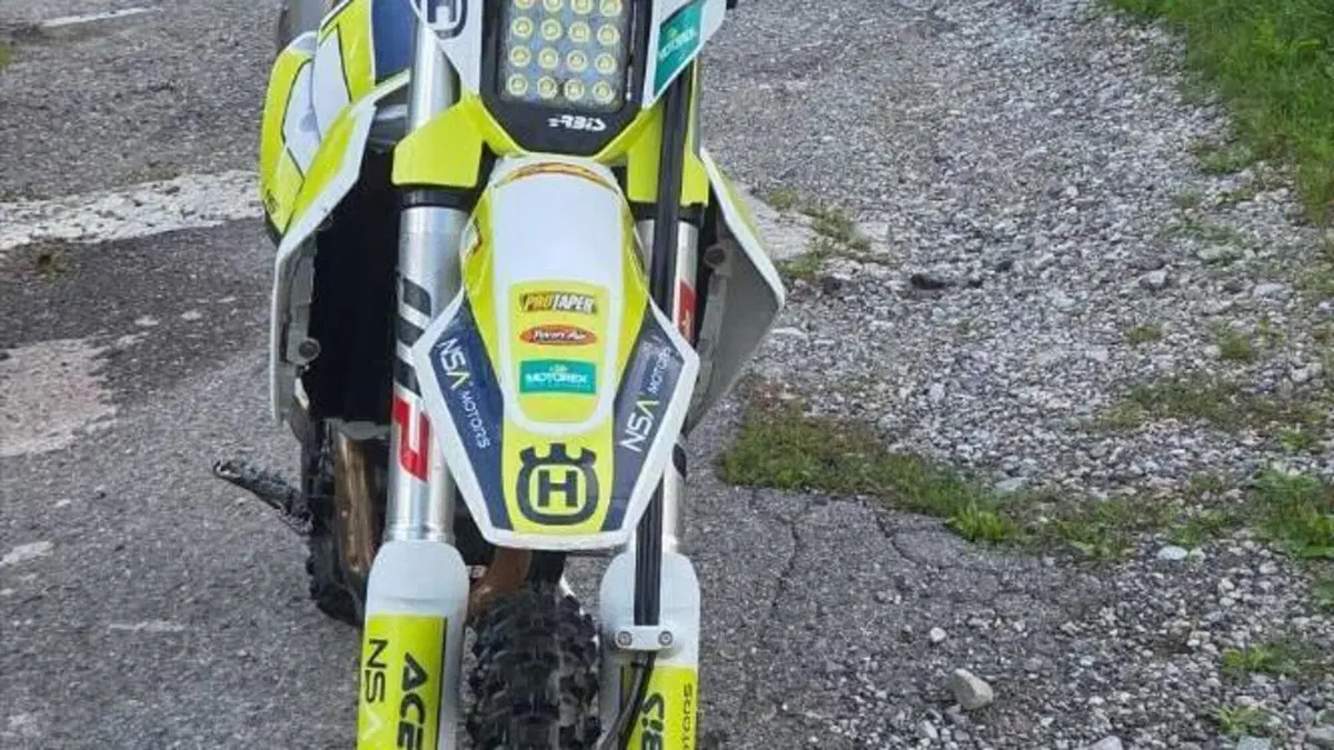Husqvarna FE 350 (2023)  (8)