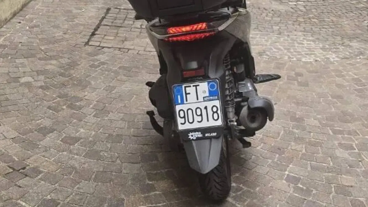 Honda SH 150i Sport (2024 - 25)  (3)