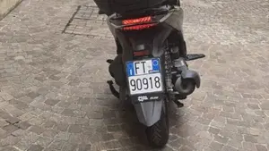 Honda SH 150i Sport (2024 - 25)  (3)