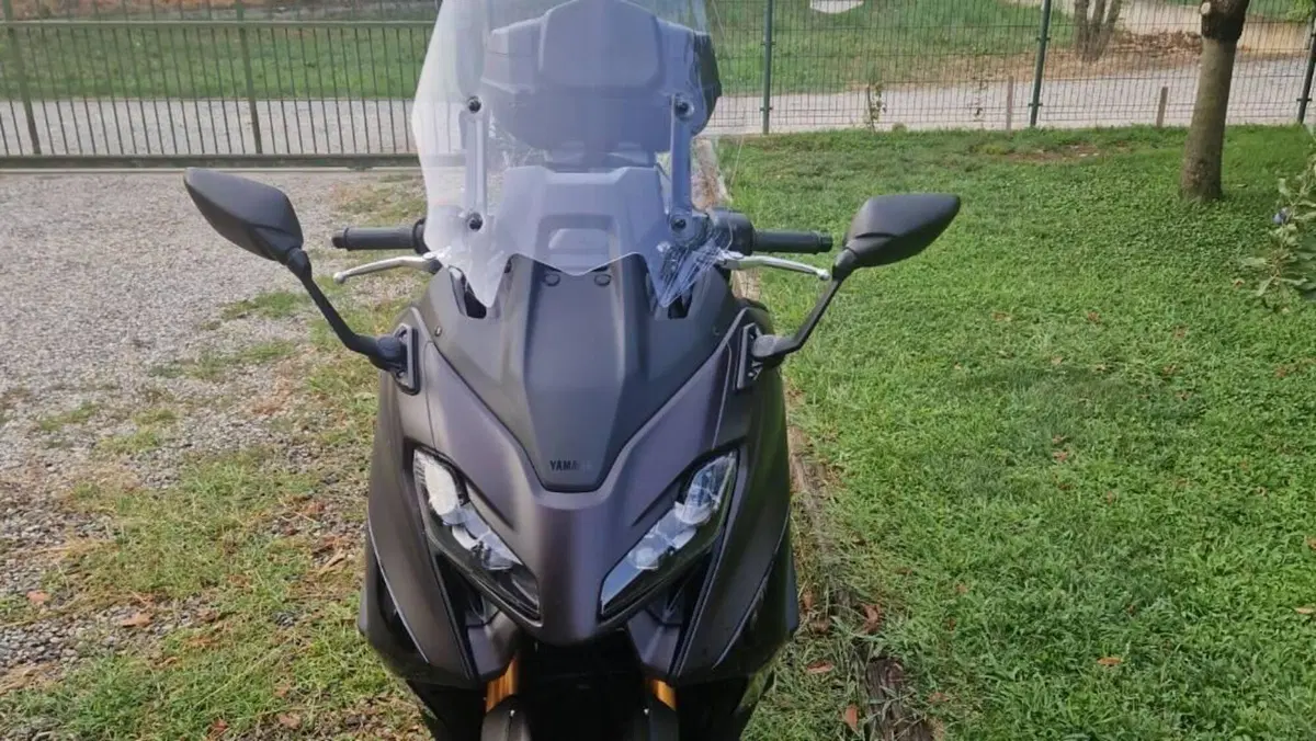 Yamaha T-Max 560 Tech Max (2022 - 24)  (7)