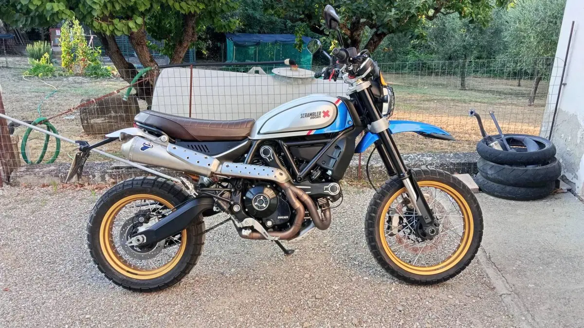 Ducati Scrambler 800 Desert Sled (2021 - 22)  (2)