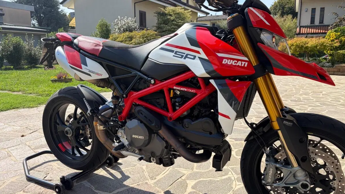Ducati Hypermotard 950 SP (2022 - 25)  (2)