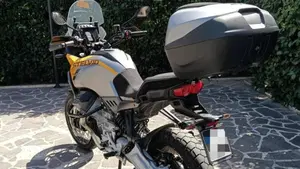 Moto Guzzi Stelvio (2024 - 26)  (4)