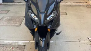Yamaha T-Max 560 Tech Max (2022 - 24) 