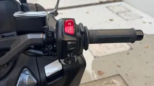 Yamaha T-Max 560 Tech Max (2022 - 24)  (9)