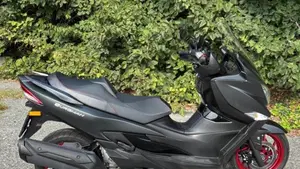 Suzuki Burgman AN 400 (2017 - 20)  (2)