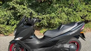Suzuki Burgman AN 400 (2017 - 20)  (7)