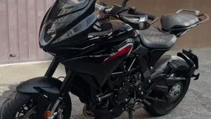MV Agusta Turismo Veloce 800 R (2023 - 26)  (3)