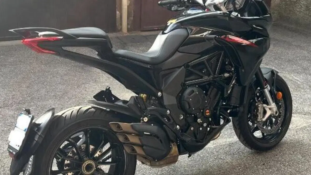 MV Agusta Turismo Veloce 800 R (2023 - 26)  (6)