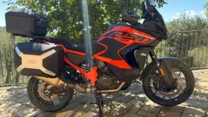 KTM 1290 Super Adventure S (2021 - 25)  (2)