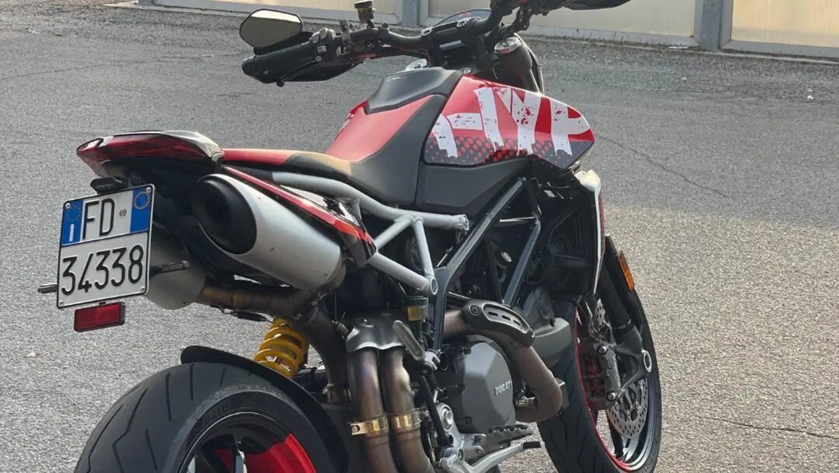 Ducati Hypermotard 950 RVE (2022 - 25) 