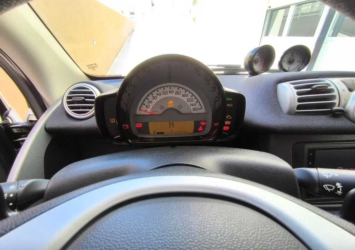 smart Fortwo Cabrio 1000 52 kW MHD cabrio pulse (6)