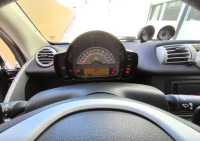 smart Fortwo Cabrio 1000 52 kW MHD cabrio pulse (6)