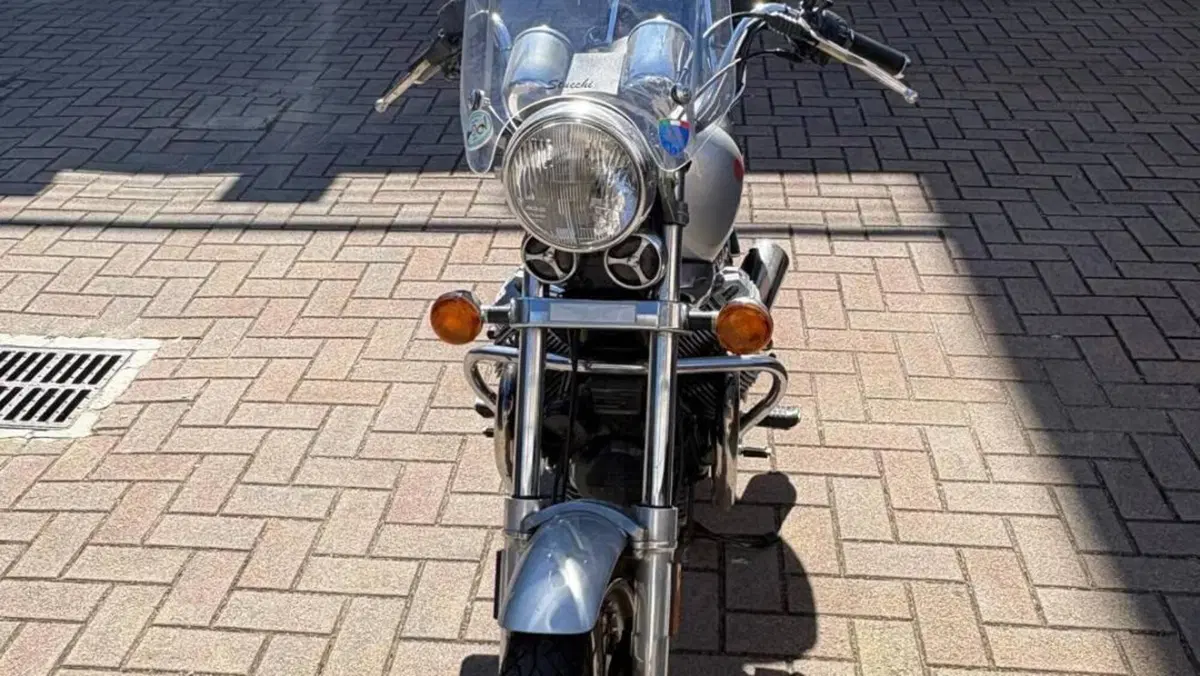 Moto Guzzi  