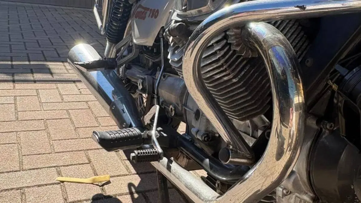 Moto Guzzi   (15)