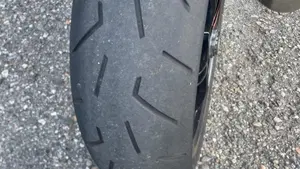 KTM 1290 Super Duke GT (2021 - 25)  (7)