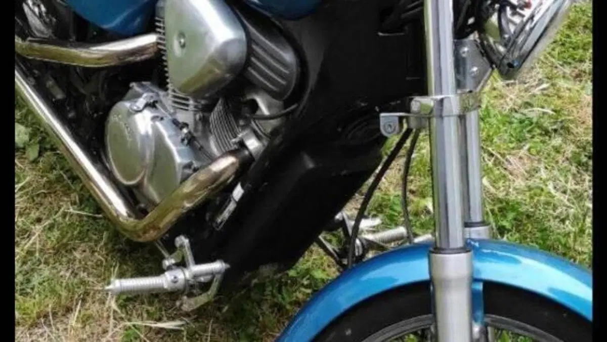 Honda   (2)