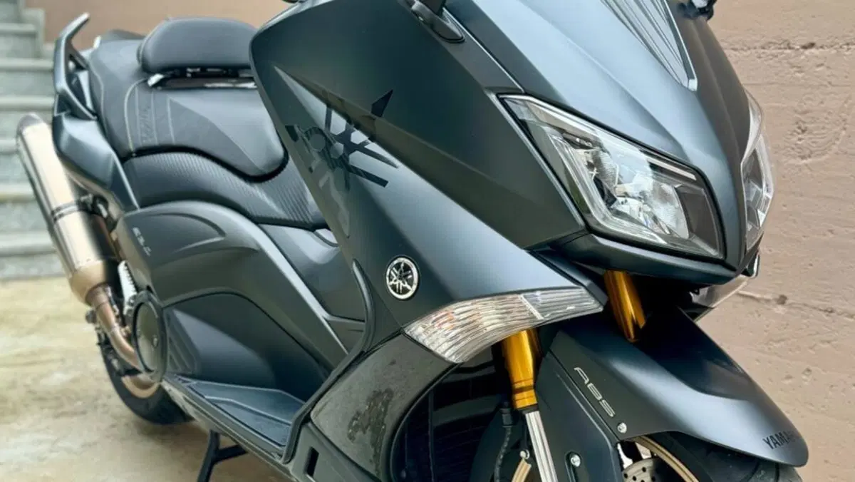 Yamaha T-Max 530 Iron Max ABS (2014 - 17)  (3)