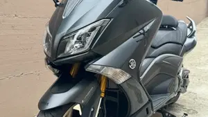 Yamaha T-Max 530 Iron Max ABS (2014 - 17)  (8)