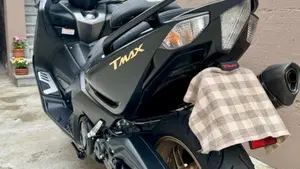 Yamaha T-Max 530 Iron Max ABS (2014 - 17)  (9)