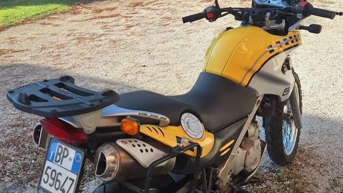 Bmw F 650 GS Dakar  (4)