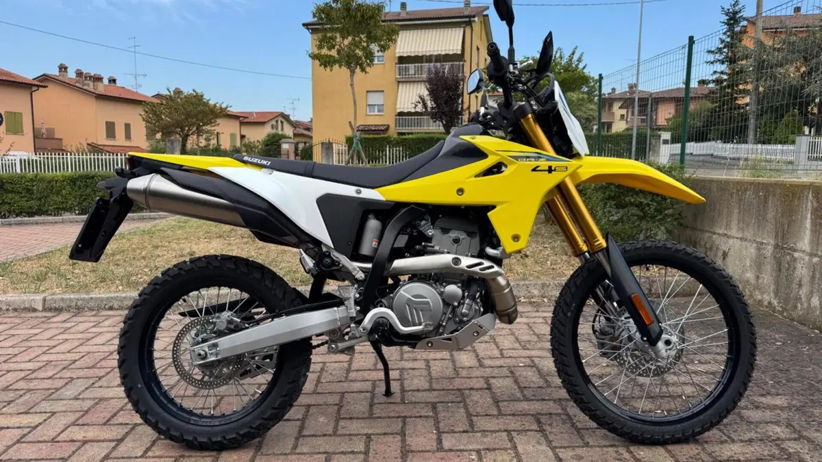 Suzuki DR-Z4S (2025 - 26)  (4)