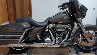 Harley-Davidson Street Glide Special (2021 - 23) usata