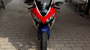 Honda CBR 1000 RR C- ABS (2009 - 11)  (10)