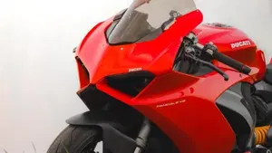 Ducati Panigale V2 (2021 - 24)  (10)