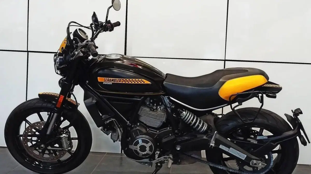 Ducati Scrambler 800 Full Throttle (2017 - 21)  (11)
