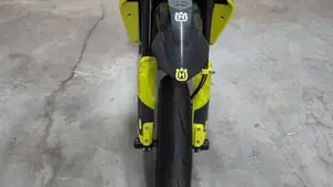 Husqvarna 701 Supermoto (2023 - 25)  (9)