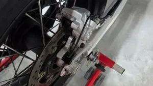 Husqvarna 701 Supermoto (2023 - 25)  (11)