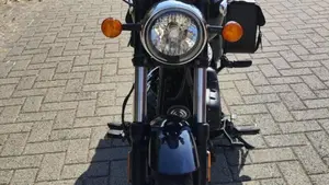 Royal Enfield Meteor 350 (2021 - 26)  (4)