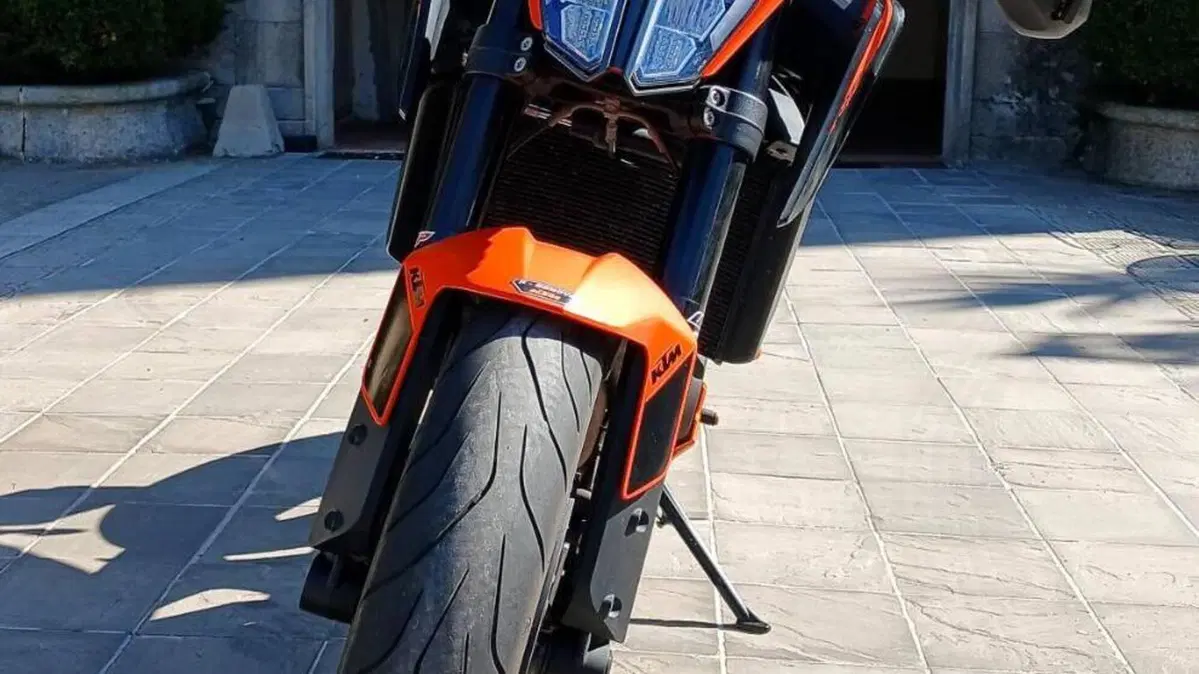 KTM 890 Duke (2021 - 23)  (2)
