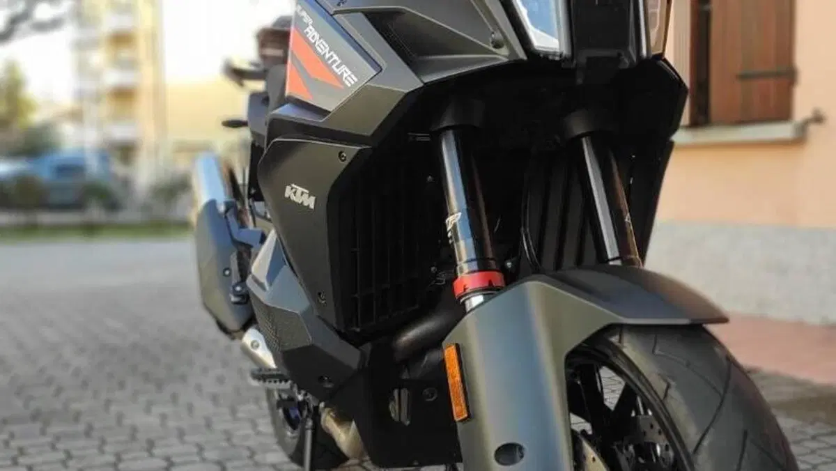 KTM 1290 Super Adventure S (2021 - 25)  (3)