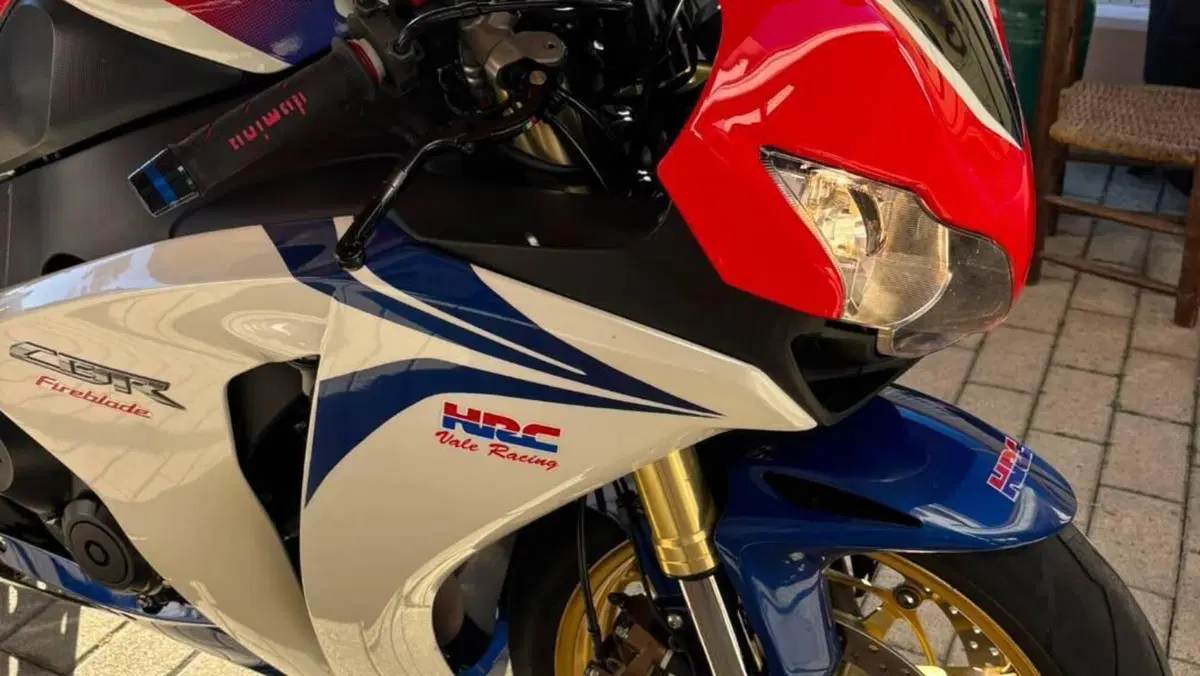 Honda CBR 1000 RR C- ABS (2009 - 11)  (20)