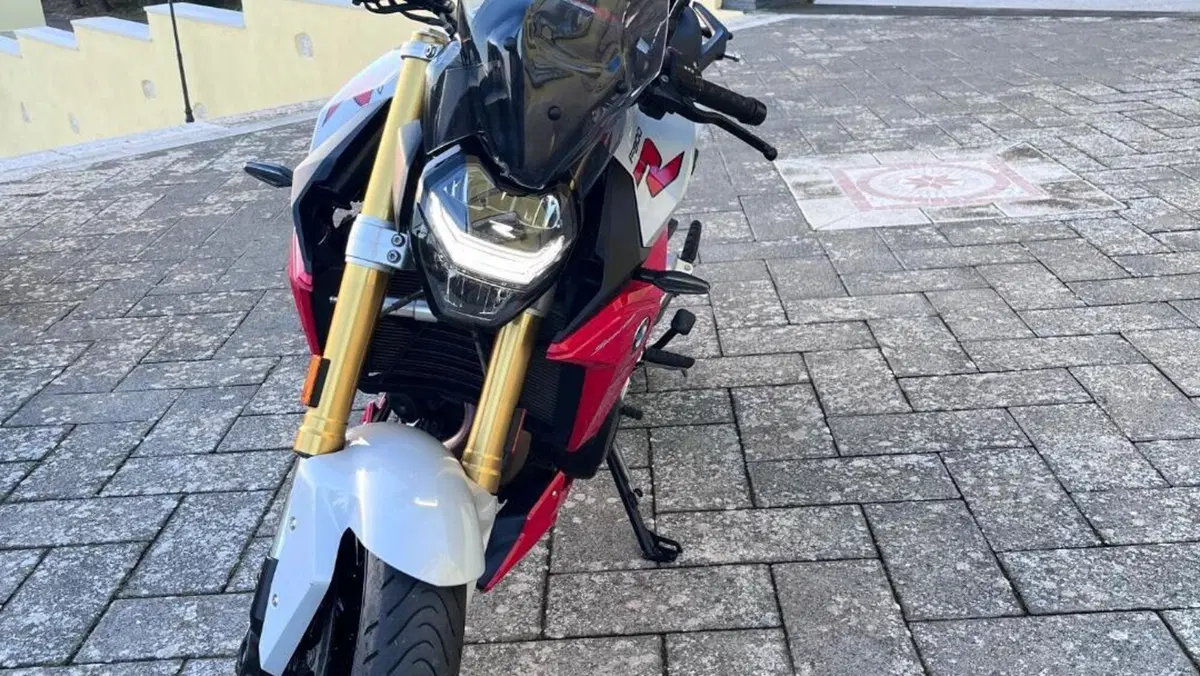 Bmw F 900 R (2021 - 24)  (2)