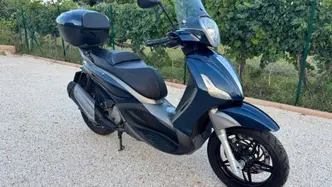 Piaggio Beverly 350 SportTouring ie (2011 - 15) usata