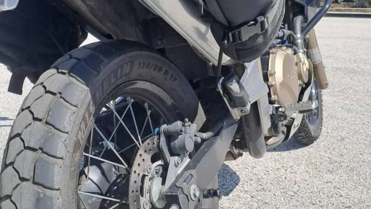 Kawasaki KLE 500 (2005 - 06)  (13)