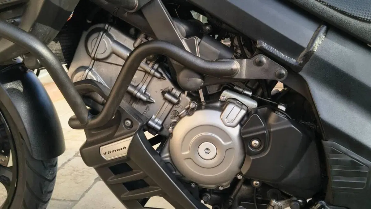 Suzuki V-Strom 650 ABS (2011 - 17)  (4)