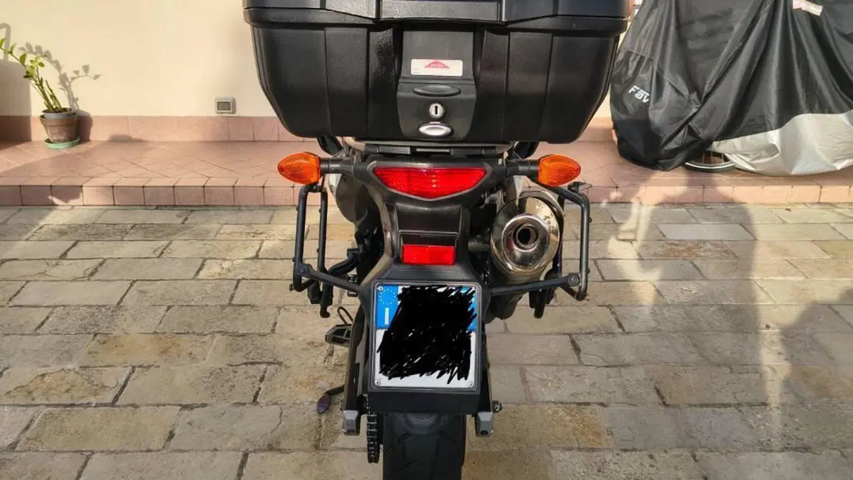 Suzuki V-Strom 650 ABS (2011 - 17)  (9)