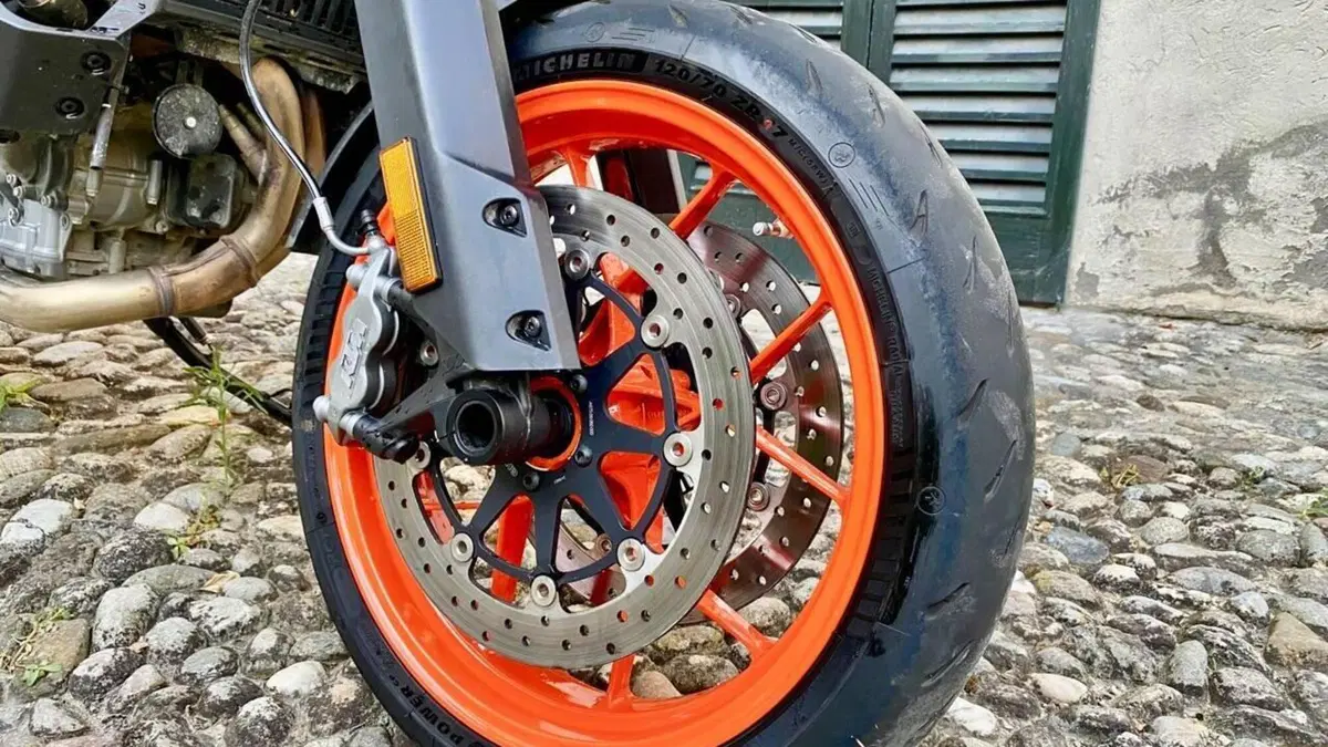 KTM 890 SMT (2023 - 25)  (8)